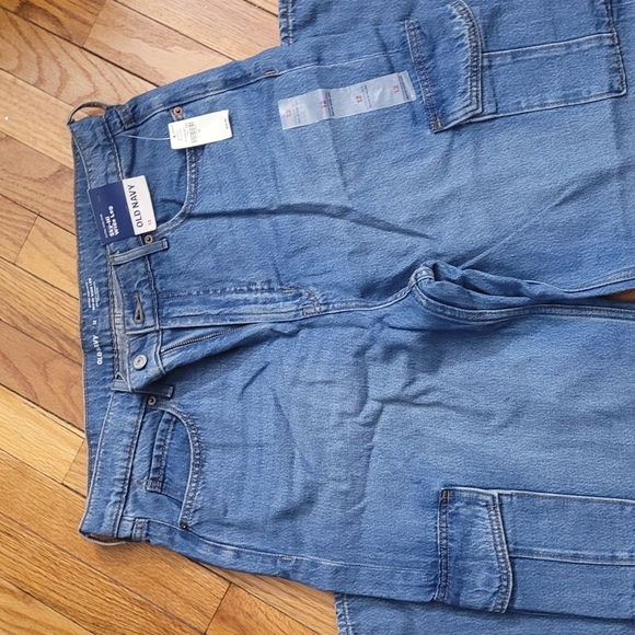 OLD NAVY size 12 EXTRA HIGH RISE WIDE LEG CARGO style WOMANS Jean's x 2 - Picture 3 of 10